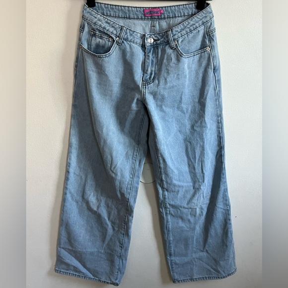 edikted Raelynn light washeds low rise baggy wide leg jeans size medium - Picture 2 of 6